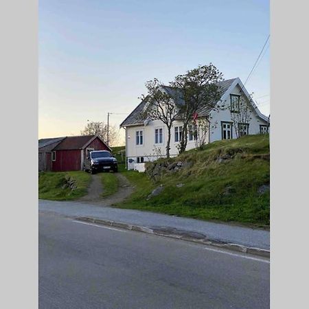 Nordlandshuset "Lottebakken", Ballstad In Lofoten Экстерьер фото