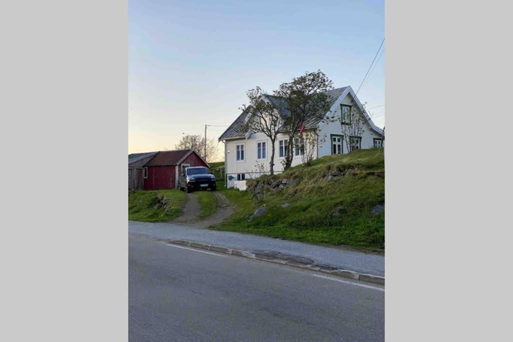 Nordlandshuset "Lottebakken", Ballstad In Lofoten Экстерьер фото